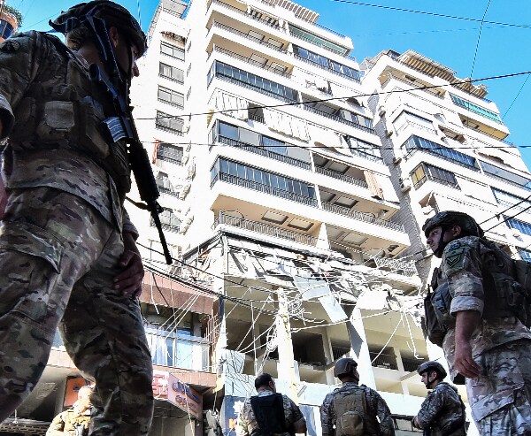 Iran's Foreign Minister Accuses Israel of Using US Bombs in Beirut 