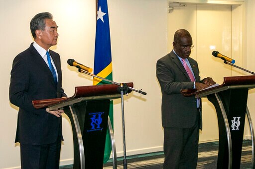 China FM Visits Kiribati Where Fishing Ground Is at Stake