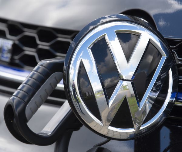 SEC Defends Pace of Volkswagen Suit after Emissions Scandal