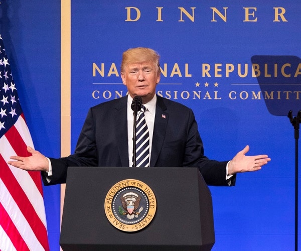 Overdone Praise Is an Insult to Trump