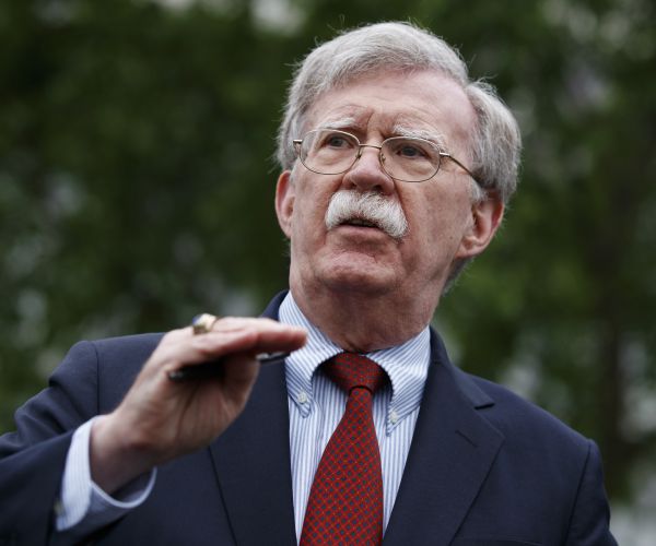 Report: 'Extremely Rare' Iran Meeting Held at Langley