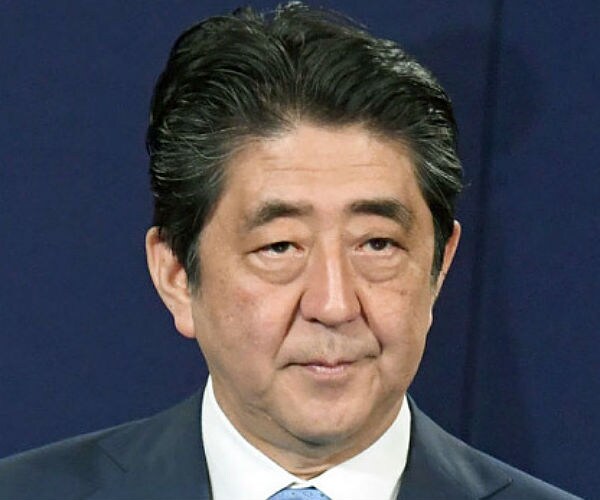 The Daily Beast Compares Japan PM Abe to Hitler