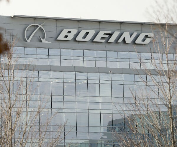 Report: Trump Strikes $3.9B Deal With Boeing for New Air Force One Planes