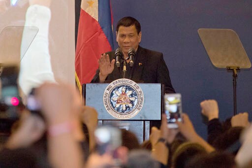 Philippine Leader Meets China's President in Charm Offensive