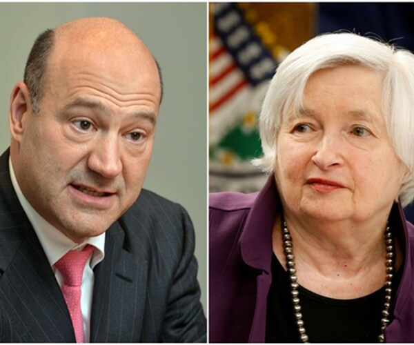 Cohn or Yellen? Bond Managers of $1 Trillion Say Same Difference