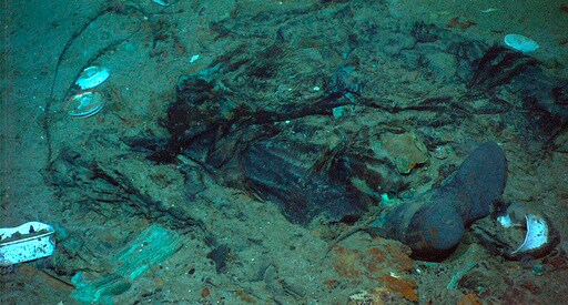What we Know about the Titanic-bound Submersible That's Missing with 5 People Onboard