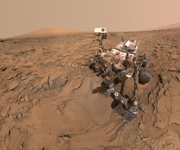 Curiosity Rover Finds Boron on Mars Under Former Lake Bed