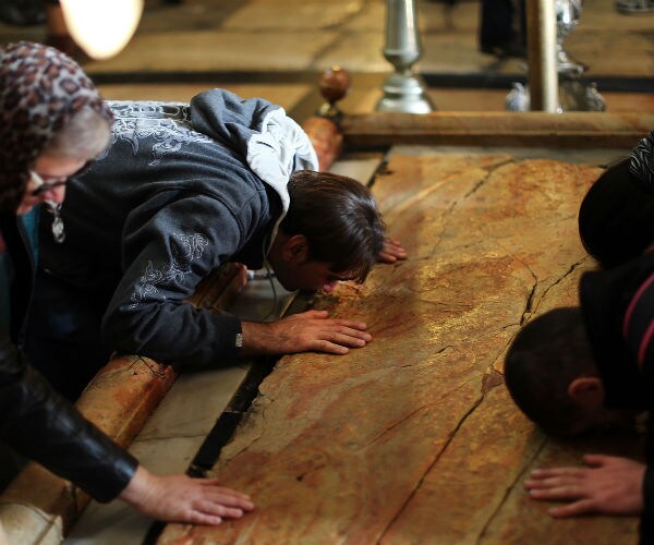 Church of the Holy Sepulchre to Reopen After Tax Spat