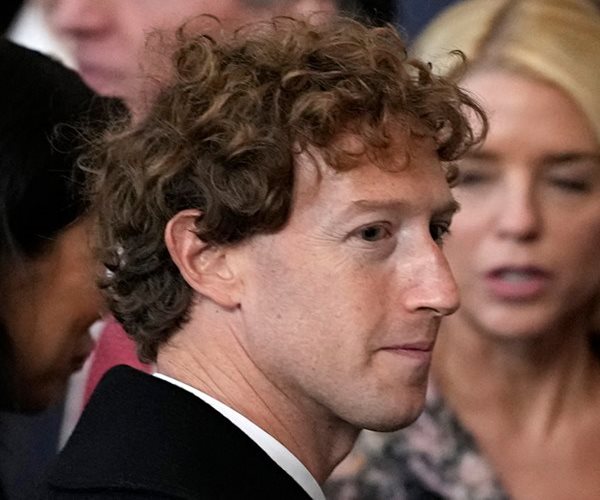 Creepy: Meta Creating AI Zuckerberg to Help Run the Company