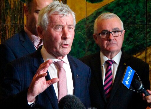 Australia Drops Charge against Lawyer over Spying Claim