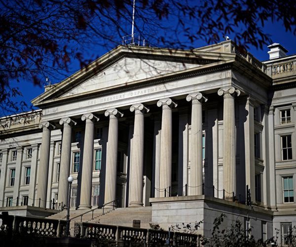 US Treasury Increases Size of Its Debt Auctions