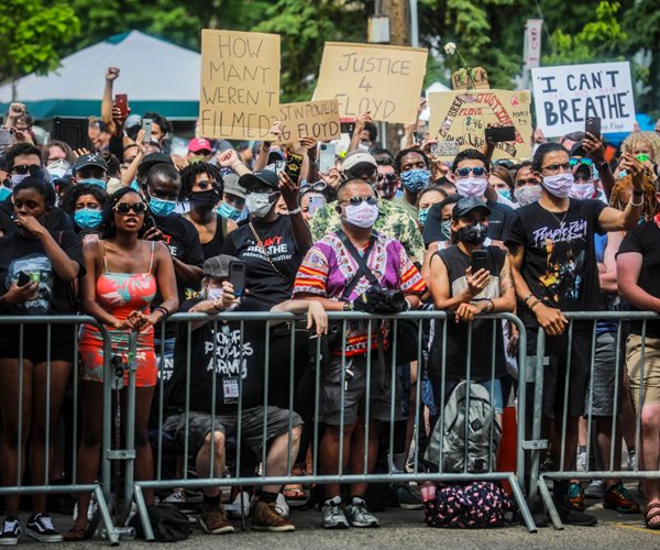 Minneapolis Agrees to Ban Chokeholds Following George Floyd's Death