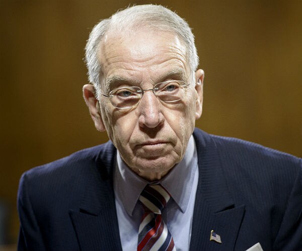 Sen. Grassley: Email Server Questions Are Bigger Than Hillary Clinton