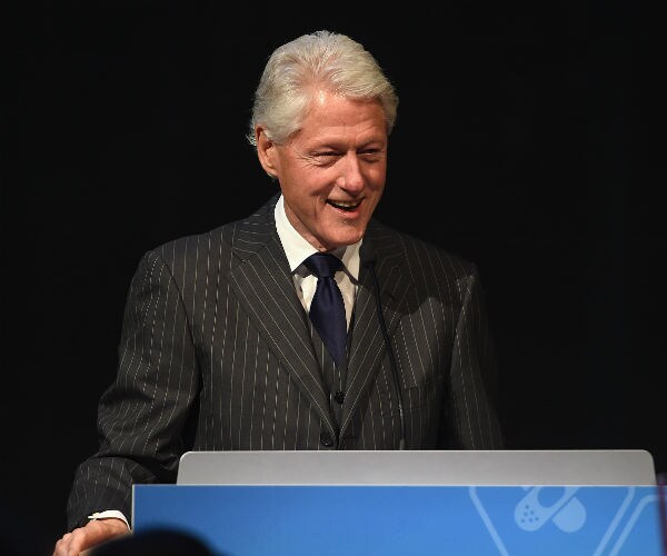 Bill Clinton's Obama Birthday Wish Turns Into Balloonfest
