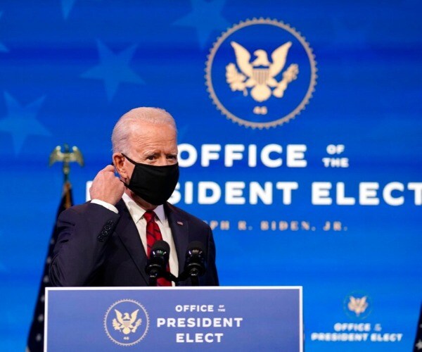 Biden Outlines Plan to Uses Defense Production Act for Vaccines