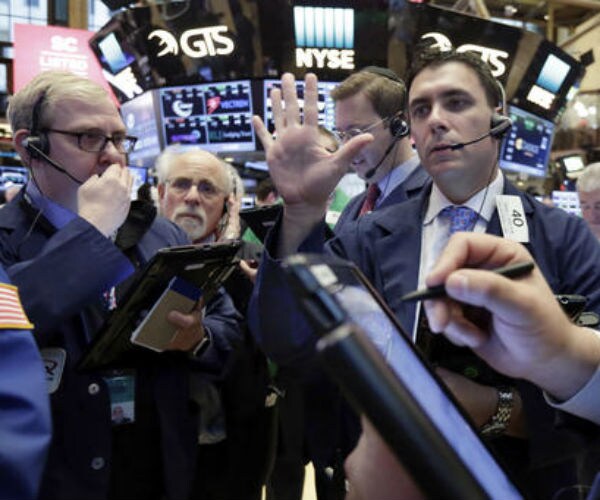 Dow Has 12th Record Close, Longest Streak Since 1987