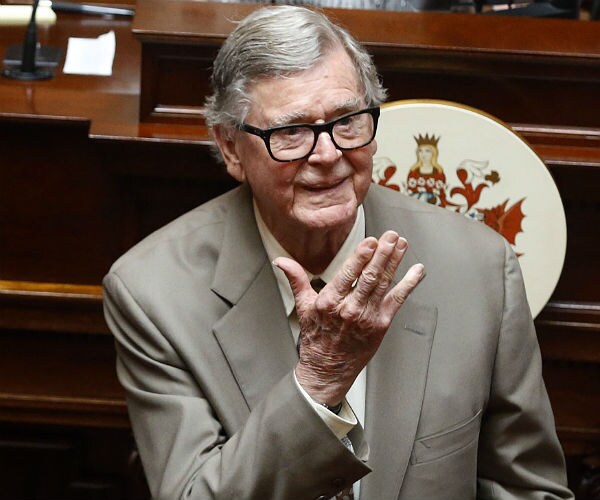 Earl Hamner Jr., Creator of 'Waltons' TV Show, Dies at 92