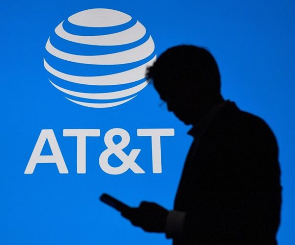 AT&T at 30-Year Low as Lead Cable Risk Weighs