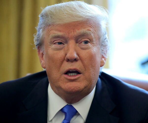 Trump Bashes Hillary, Comey and US 'Corruption,' Defends Russia