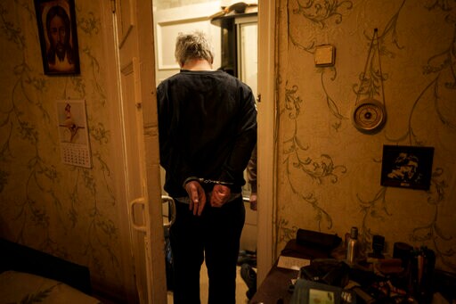 Ukraine Cracks Down on 'traitors' Helping Russian Troops