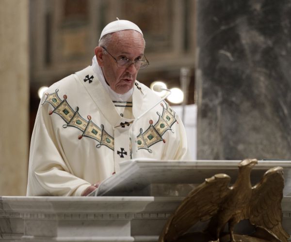 Pope to Go to South Sudan, Urges Dialogue