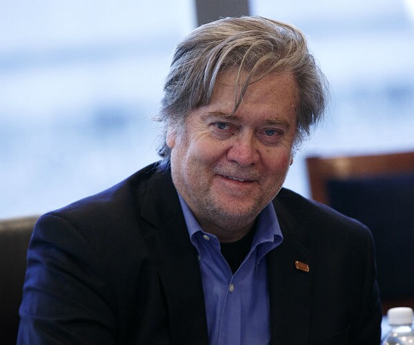 Trump's Ex-Aide Bannon to Address National Front Congress in France