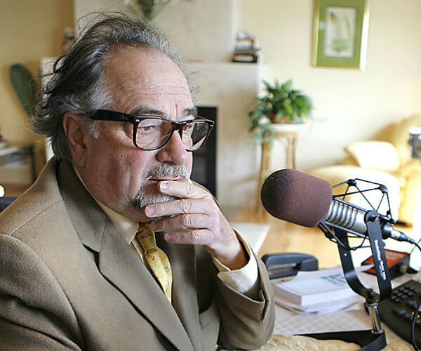Michael Savage Asks Trump to Help End 8-Year UK Travel Ban