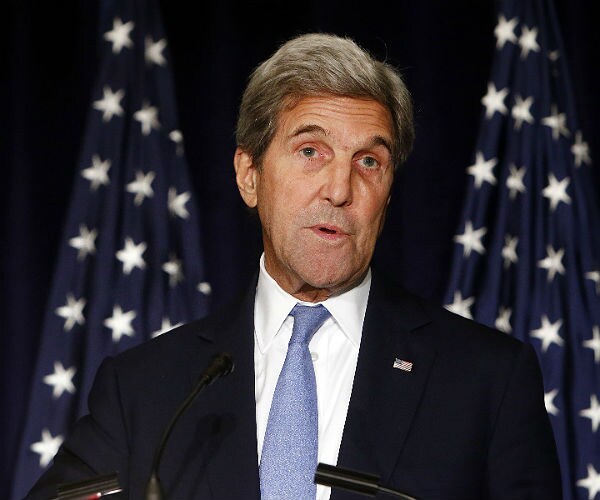 Sens. John McCain, Lindsey Graham Mock John Kerry's Russia Threat