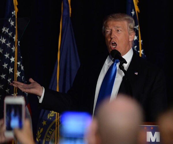 CNN: Hacking Hubbub Sends Trump, Obama Teams Into Battle