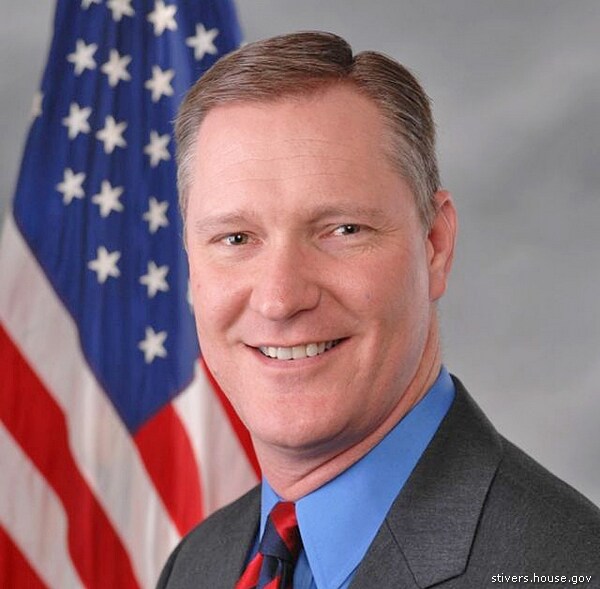 US Rep. Stivers' Aide Resigns After an Ex Tweets a Weiner-Like Pic