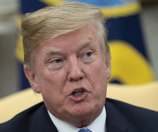 Trump Evokes Independence Signers in Video Tweet