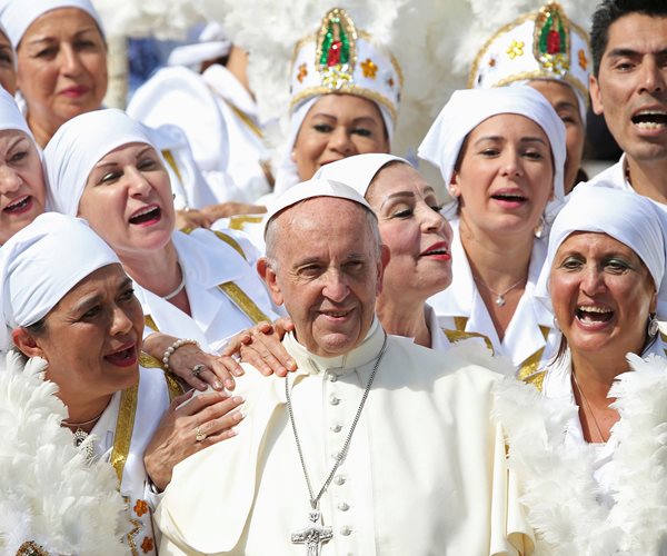 Pope Francis Is Writing a Document on Fake News 