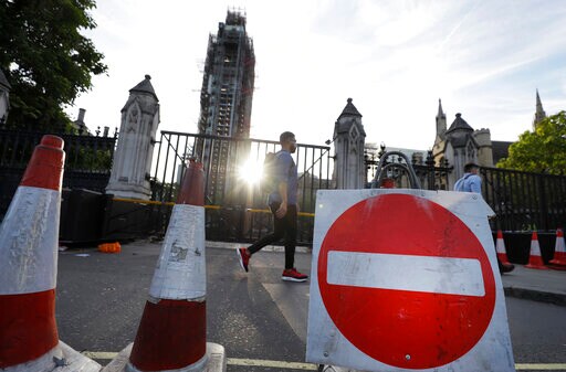 Opposition to Johnson Parliament Maneuver Crystalizes