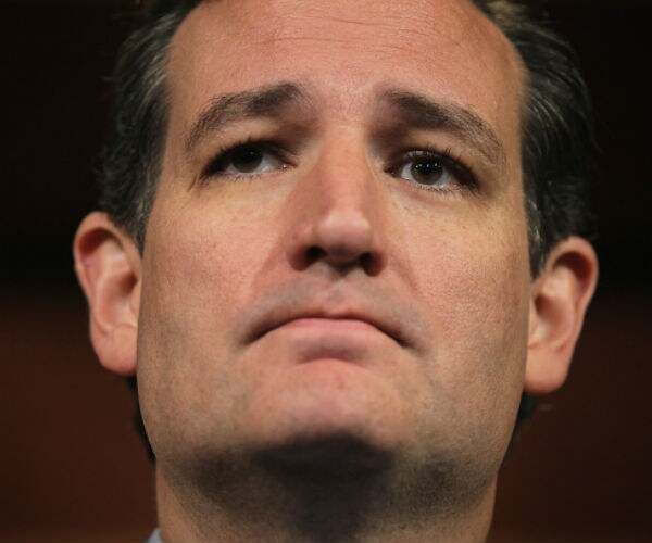 Sens. Cruz, Sessions on Brexit: Change Coming to US, Too