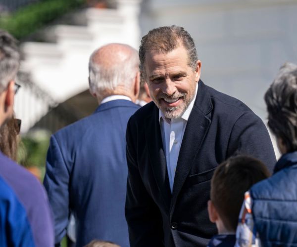 Hunter's Attorneys to Meet with DOJ Prosecutors Next Week