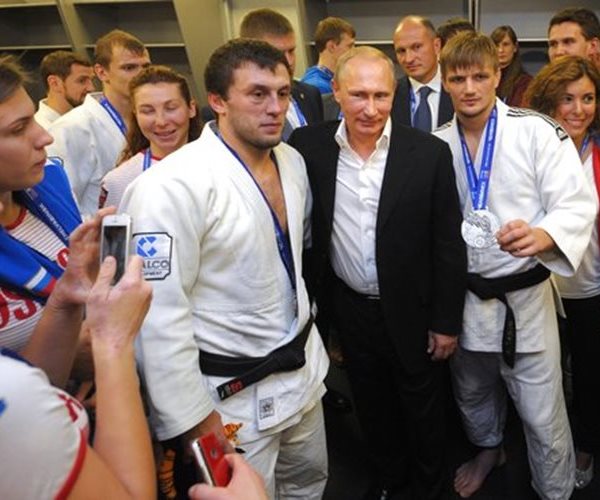 Putin Visiting Hungary, Attending World Judo Championships