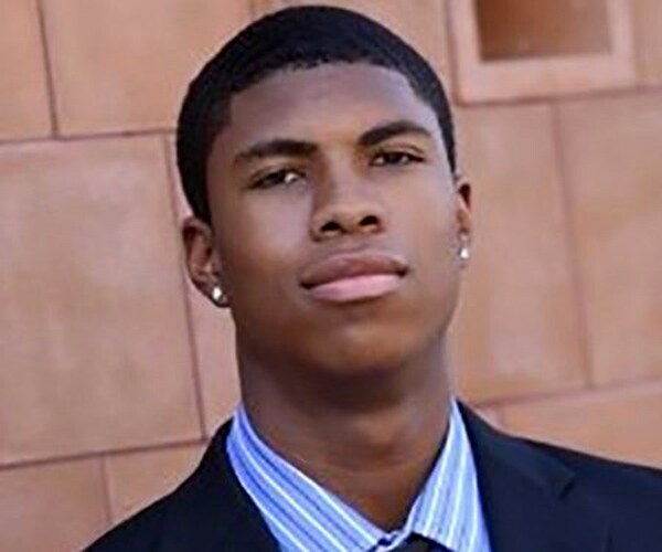 Bakari Henderson Death: 9 Arrested in Beating of Tourist in Greece