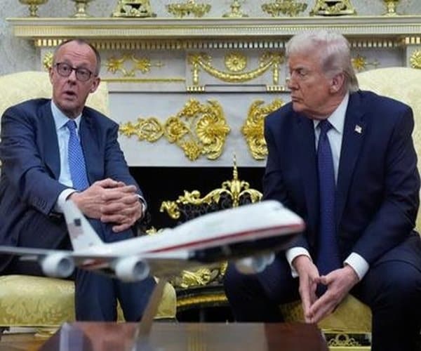 Trump Mulls Reducing Troop Presence in Germany After Iran Feud