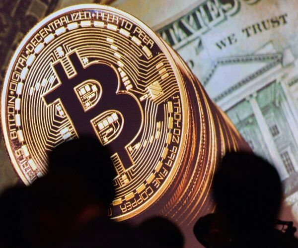 Bitcoin Tops $31K, Highest in Over a Year