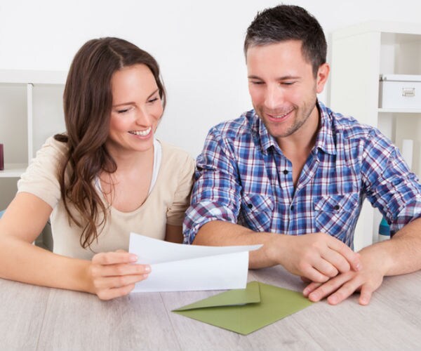 Survey: US Financial Stress Falls to All-Time Low Amid Rising Incomes