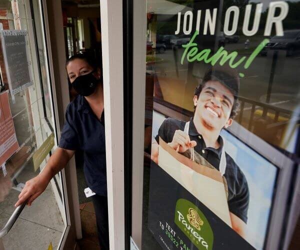 Unemployment Applications Rise Again