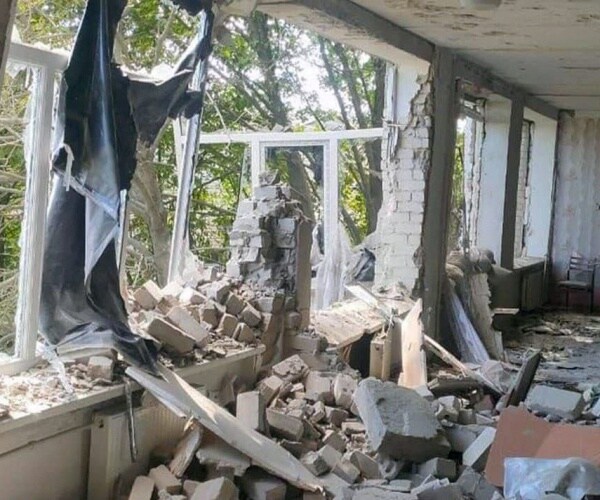 a lyceum destroyed by russian shelling