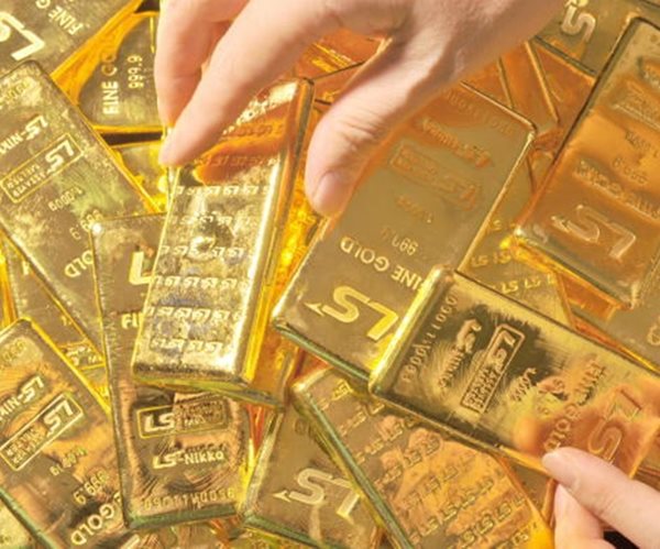 Russia's Richest Man Delists Gold Miner in London on Low Value