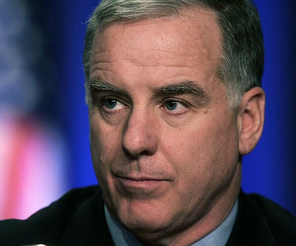 Howard Dean: Trump's Nuke Comments 'Musings,' Not Serious