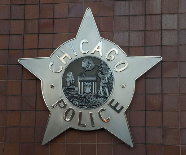Justice Department's Chicago PD Report Finds 'Pattern of Excessive Force'