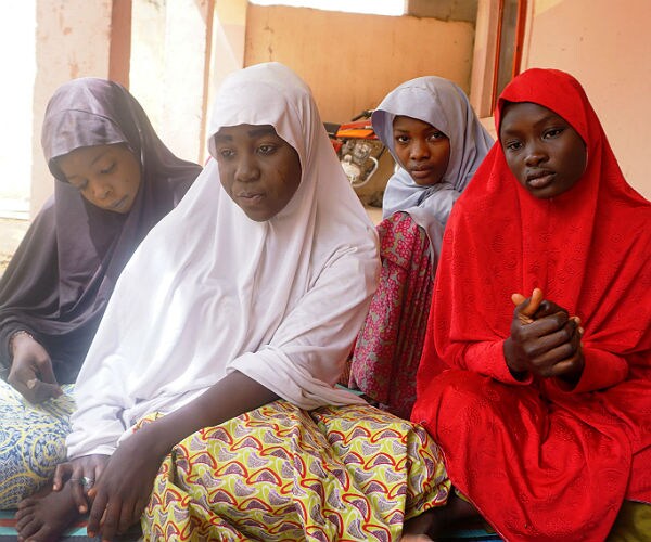 Boko Haram Returns Scores of Abducted Nigerian Schoolgirls