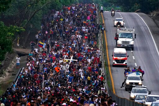 Migrant Caravan on the Move in Southern Mexico