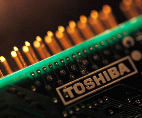 Toshiba Chip Business Sale to Offset Write-Down in Nuclear Division