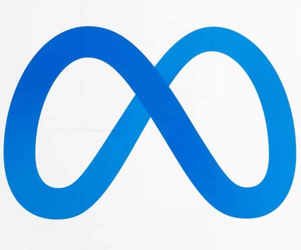 Meta Lays Off Hundreds Across Reality Labs, Social Media