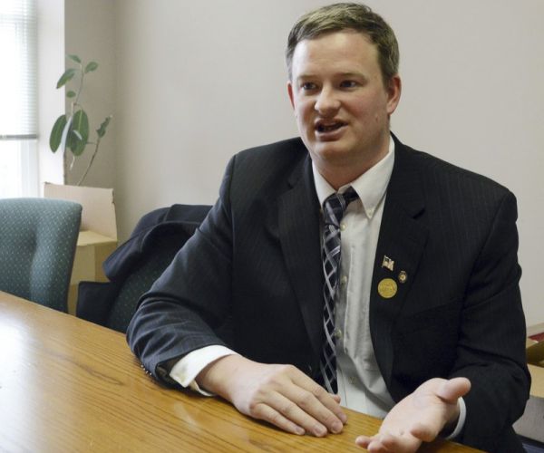 Prosecutor: South Dakota AG to Take Plea Deal in Fatal Crash